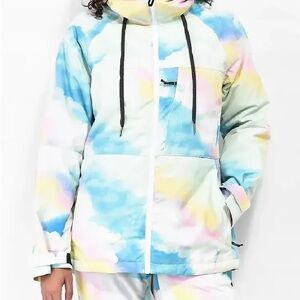 686 x Hello Kitty Womens Athena Insulated Jacket '23 - Hello Kitty Cloud